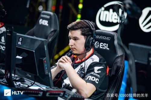 通过与阿尔 通过与阿尔