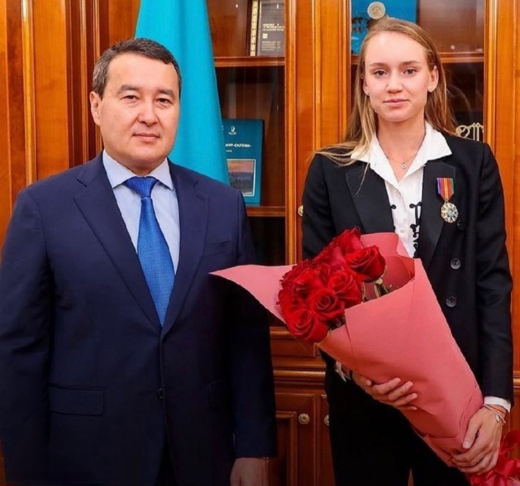 拼搏与梦想 拼搏与梦想